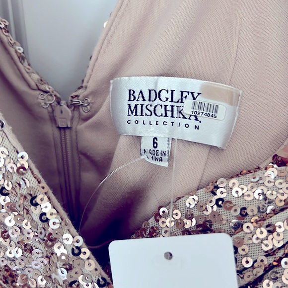 Gold sequin dress - woman size 6 - Picture 8 of 9